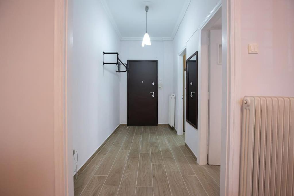 Stylish And Comfortable Apartment Athen Eksteriør bilde